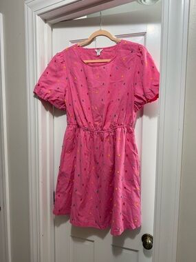 crown & ivy Bright Pink Puff-Sleeve Embroidered Casual Dress